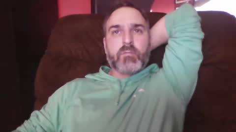 beardedambition online show from March 7, 4:46 am