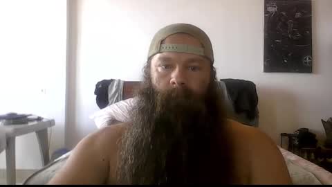 beardeddonkey88 online show from February 3, 4:23 pm