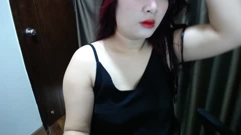 Snapshot of bearsuri chatting on June 2, 1:18 am Nara online show from June 2, 1:18 am