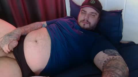 Snapshot of bearway30 chatting on February 24, 5:20 pm Bearway31 online show from February 24, 5:20 pm