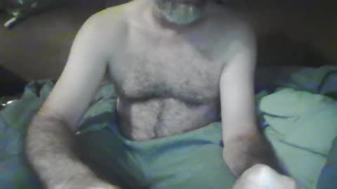 beastiejam2000 online show from December 15, 5:45 am