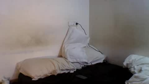 Beast And His Beauty online show from November 10, 11:26 pm