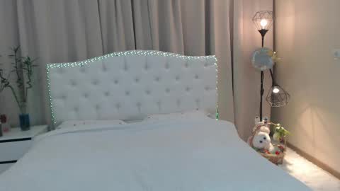 beataangel online show from March 27, 7:25 am