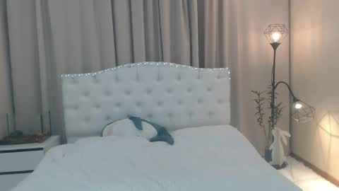 Snapshot of beataangel chatting on May 2, 6:51 am beataangel online show from May 2, 6:51 am