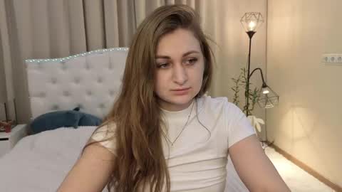 Snapshot of beataangel chatting on May 11, 2:45 pm beataangel online show from May 11, 2:45 pm