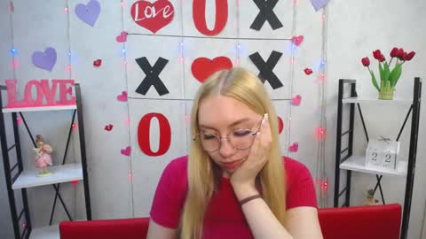 Snapshot of beatriceflyy chatting on January 22, 1:53 pm BeatriceFlyy online show from January 22, 1:53 pm
