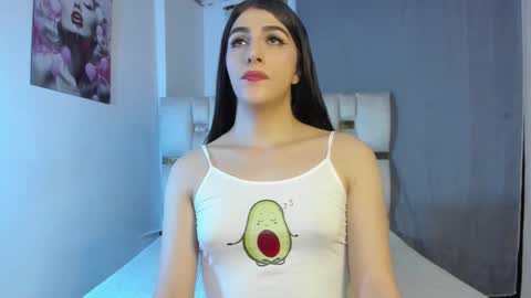 Snapshot of beautiful_doll888 chatting on February 24, 12:52 am Valeria online show from February 24, 12:52 am