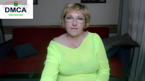 your Lana online show from April 6, 10:49 am