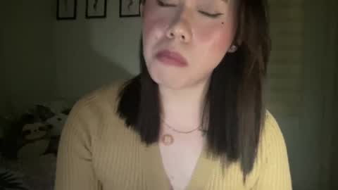 Snapshot of beautiful_lust69 chatting on December 1, 4:29 pm Sweet Aya online show from December 1, 4:29 pm