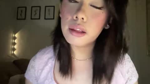 Snapshot of beautiful_lust69 chatting on October 9, 2:48 pm Sweet Aya online show from October 9, 2:48 pm