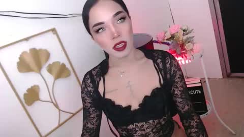 beautiful_mistake69 online show from September 27, 7:57 am