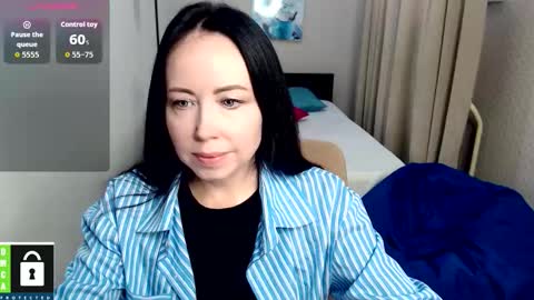 beautiful_moon3 online show from October 16, 10:27 am