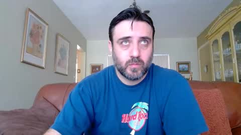 Snapshot of beautifulmanentertainment chatting on February 14, 6:19 pm Kalel Superman online show from February 14, 6:19 pm