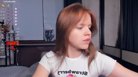 Nicole online show from December 28, 1:17 pm