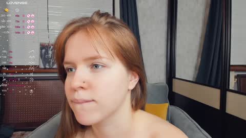 Nicole online show from January 9, 4:39 pm