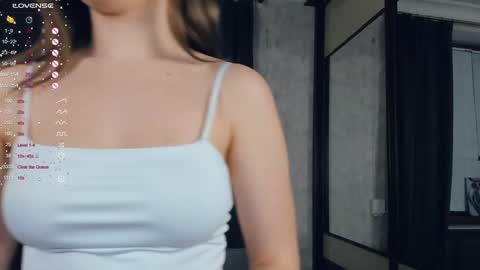 Nicole online show from January 11, 1:22 pm