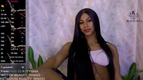 beauty_nina online show from October 4, 1:42 pm