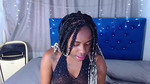 Snapshot of beautyyebonyy chatting on January 4, 1:10 pm Abby online show from January 4, 1:10 pm