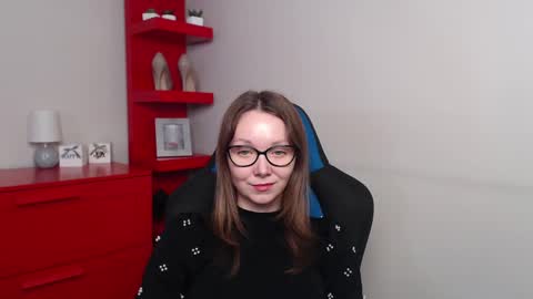 Zoe online show from December 16, 7:26 am