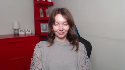 Zoe online show from December 19, 12:45 pm