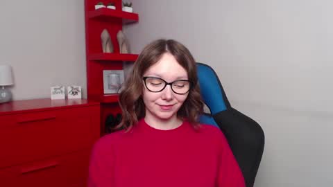 Zoe online show from January 3, 7:27 am