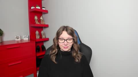 Zoe online show from October 21, 5:41 am