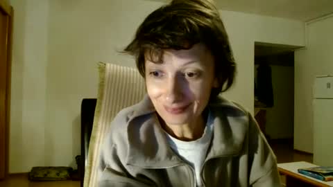 Raluca online show from December 25, 8:28 pm