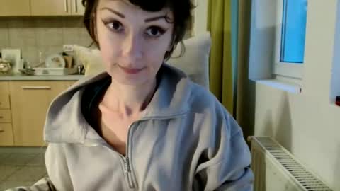 Raluca online show from October 4, 4:05 pm