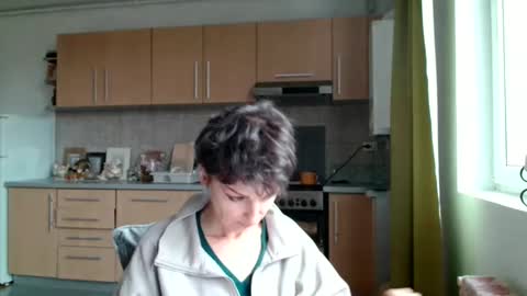 Raluca online show from December 14, 12:21 pm