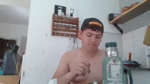 Snapshot of bebote0020 chatting on October 9, 1:09 pm bebote0020 online show from October 9, 1:09 pm