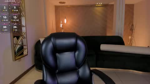 Snapshot of beccabaxter chatting on September 23, 7:50 pm Am Becca online show from September 23, 7:50 pm