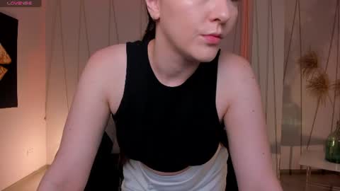 Snapshot of beccabaxter chatting on June 11, 12:03 pm Am Becca online show from June 11, 12:03 pm