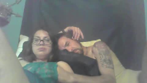 Snapshot of beccabee37 chatting on March 14, 4:29 am beccabee37 online show from March 14, 4:29 am