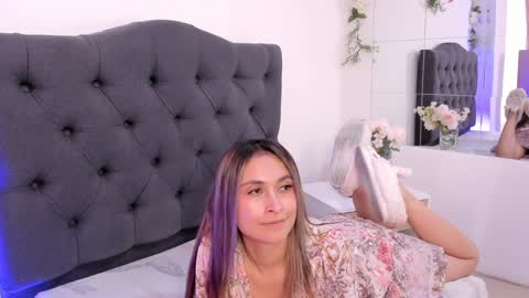 beccamilanni online show from December 13, 4:16 pm