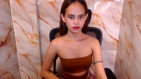 becca online show from April 15, 1:23 am