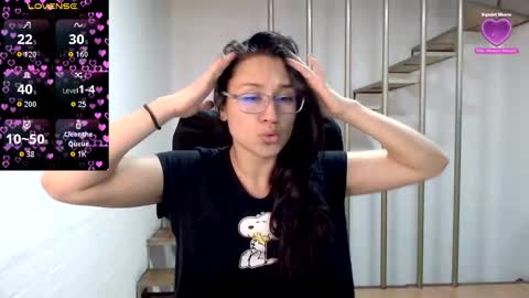 Snapshot of beckdymon chatting on October 10, 12:20 am Daniela online show from October 10, 12:20 am