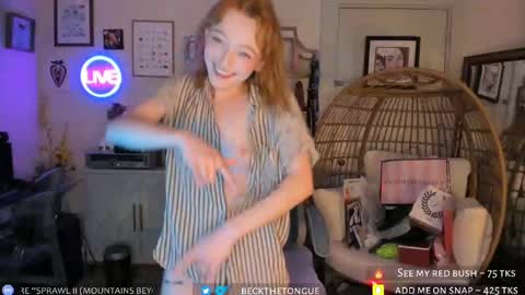 Snapshot of beckthetongue chatting on October 9, 10:30 pm Beck the tongue online show from October 9, 10:30 pm