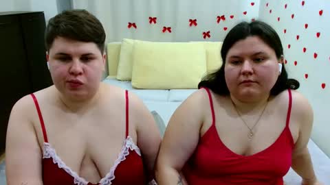 BeckyAndEllen online show from October 22, 7:13 pm