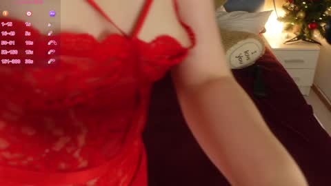 Snapshot of beckymartens chatting on December 22, 3:55 am BeckyMartens come join me on while im offline here online show from December 22, 3:55 am