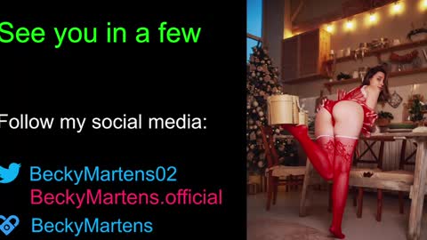Snapshot of beckymartens chatting on January 12, 1:00 am BeckyMartens come join me on while im offline here online show from January 12, 1:00 am