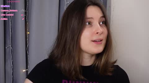 Snapshot of beckymartens chatting on October 5, 1:48 am BeckyMartens come join me on while im offline here online show from October 5, 1:48 am