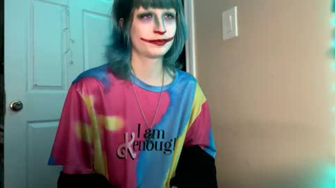 Snapshot of beckytheclown chatting on December 2, 12:19 am Beckytheclown online show from December 2, 12:19 am