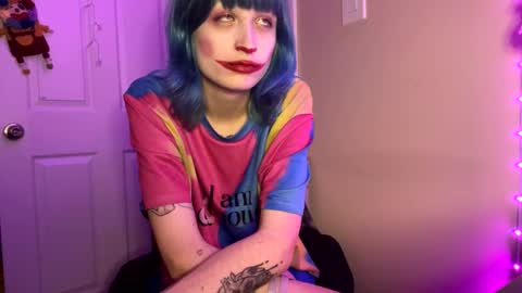 Snapshot of beckytheclown chatting on December 3, 8:27 am Beckytheclown online show from December 3, 8:27 am