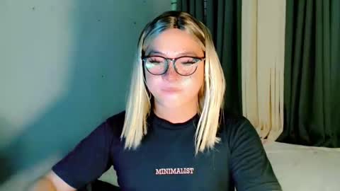 Adriana online show from May 9, 11:37 am