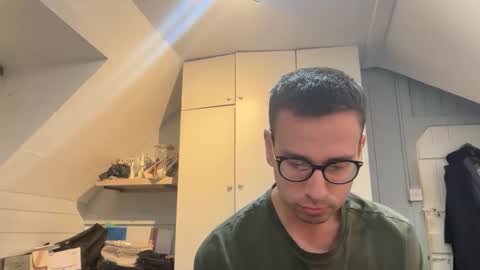 bedfordbottom26 online show from March 22, 9:18 pm