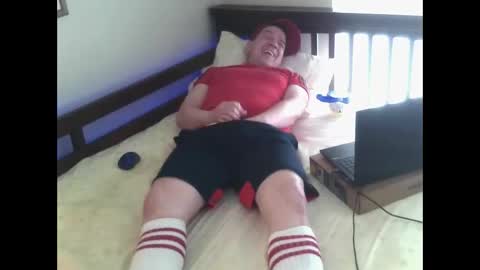 Snapshot of bedwetboy chatting on May 24, 1:49 pm Bedwetboys online show from May 24, 1:49 pm