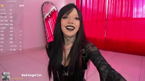 Snapshot of beelzebosss chatting on April 19, 7:38 pm Daniela ur fav living dead girl online show from April 19, 7:38 pm