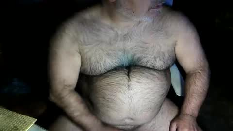 Snapshot of beers19 chatting on November 1, 3:36 pm beers19 online show from November 1, 3:36 pm