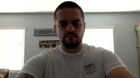 Snapshot of beginnersluck111 chatting on October 23, 3:44 pm Beginners Luck online show from October 23, 3:44 pm