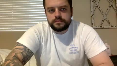 Snapshot of beginnersluck111 chatting on November 26, 11:39 pm Beginners Luck online show from November 26, 11:39 pm